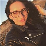 Insegnante diplomata in turismo e con certificato IELTS test per corsi e ripetizioni di inglese